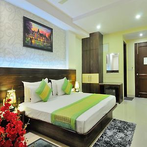 Deluxe Zimmer mit Kingsize-Bett
